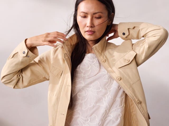 LS43_3868C_44_6539_2729306_124_2 LS43_3868C_44_6539_2729306_124_2