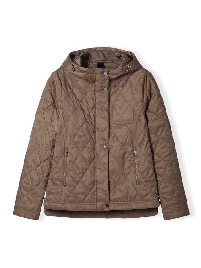 Abbildung Stepp Kurzjacke in der Farbe Praline Abbildung Stepp Kurzjacke in der Farbe Praline