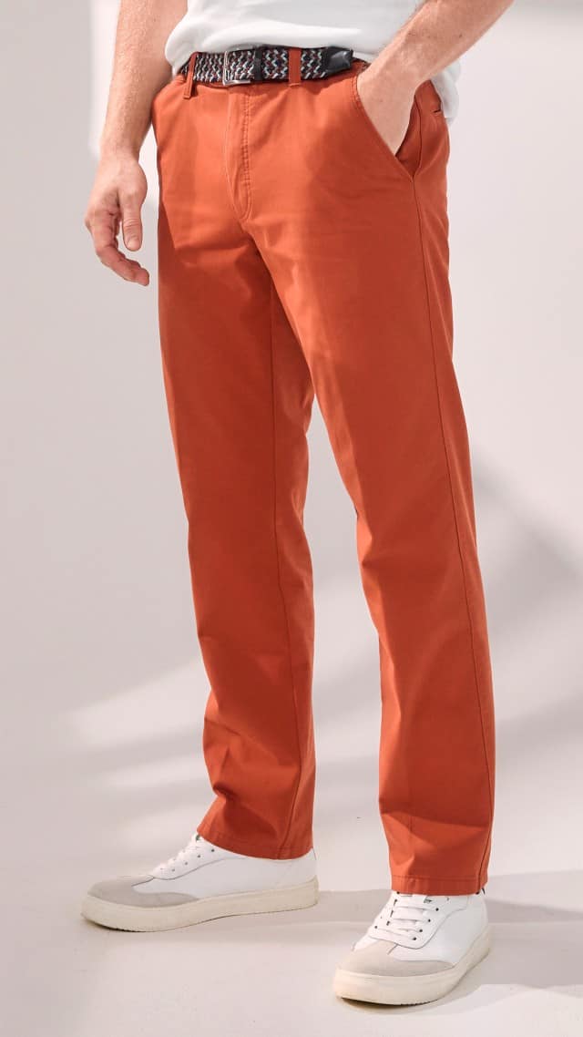 Abbildung Extraglatt-Stretchbund-Chino Terra Abbildung Extraglatt-Stretchbund-Chino Terra