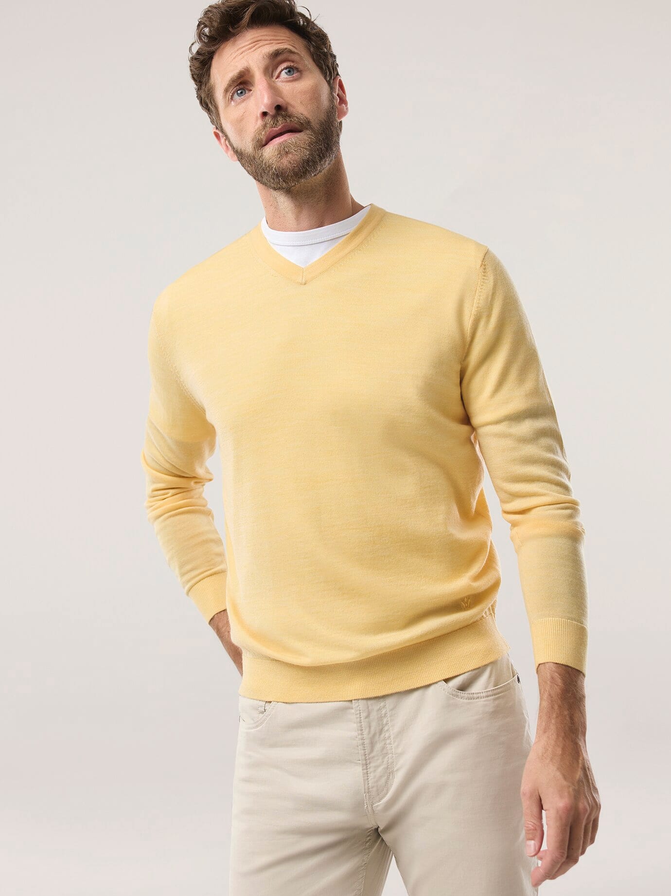 Walbusch V-Pullover Merino Extrafein, , Farbe Gelb, 58/60, reine, extrafeine Merinowolle temperaturausgleichend Herren 3