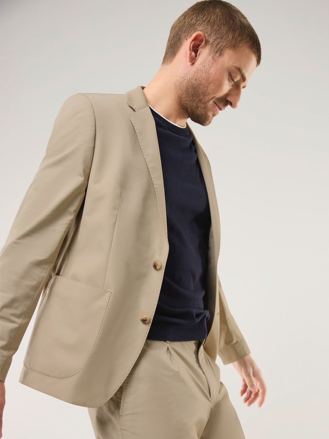 Walbusch Anzug-Sakko aus Baumwollmix, Modern Fit#noch offen: Größenlauf, Farbe Beige, 50, Stoff aus Portugal mit feiner Baumwolle Herren 3