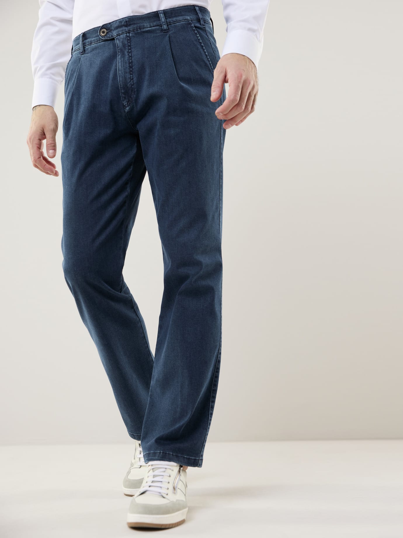 Walbusch Extraglatt Flex Pleated Jeans Comfort Fit Blue 2