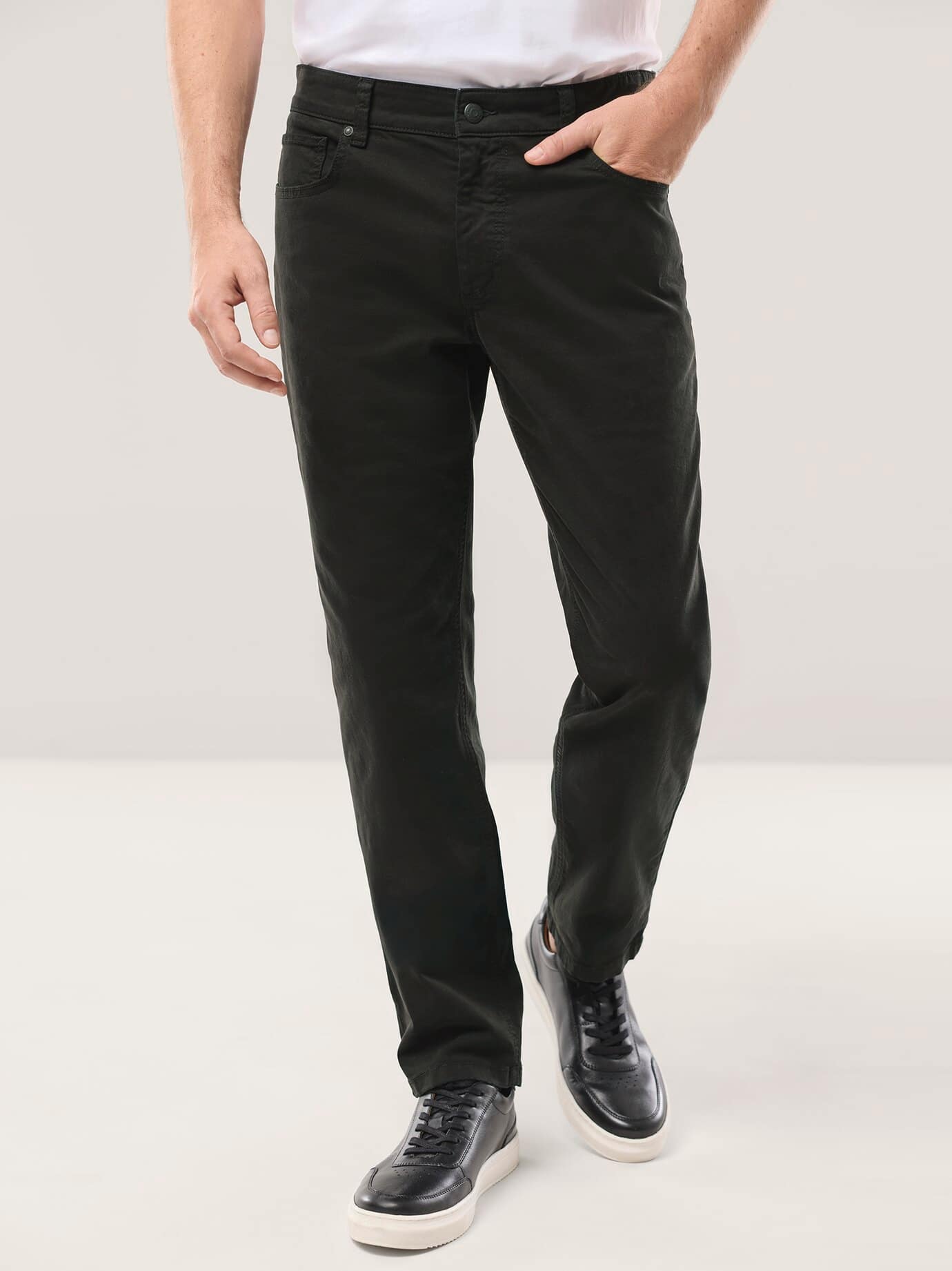 Walbusch Cotton Five-Pocket Regular Fit Black 102 2