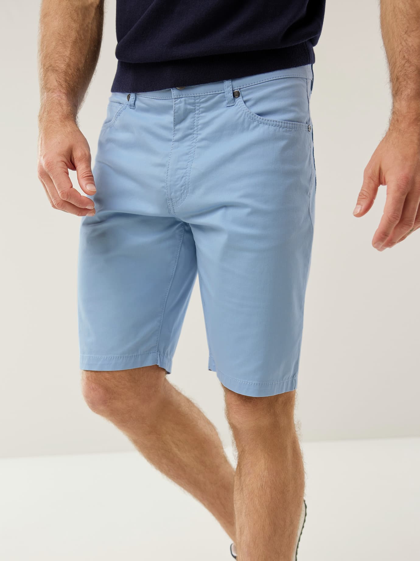 Walbusch Ultraleicht Five Pocket Bermudas, Regular Fit#normale Größen#untersetzte Größen, Farbe Blau, 26, federleicht bequemer Baumwollstretch Herren 2