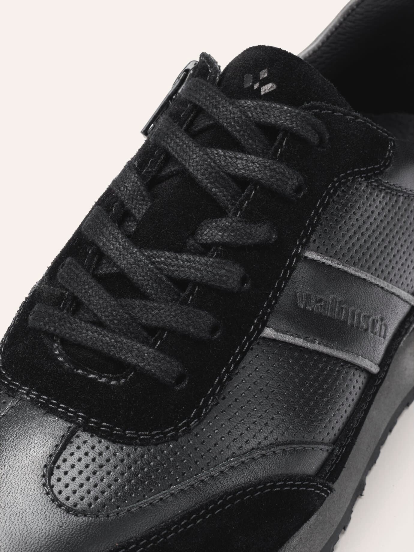 Walbusch Komfort Perfo Sneaker, , Farbe Schwarz, 46, mit luftigen Klimaporen herausnehmbare Decksohle Herren 4