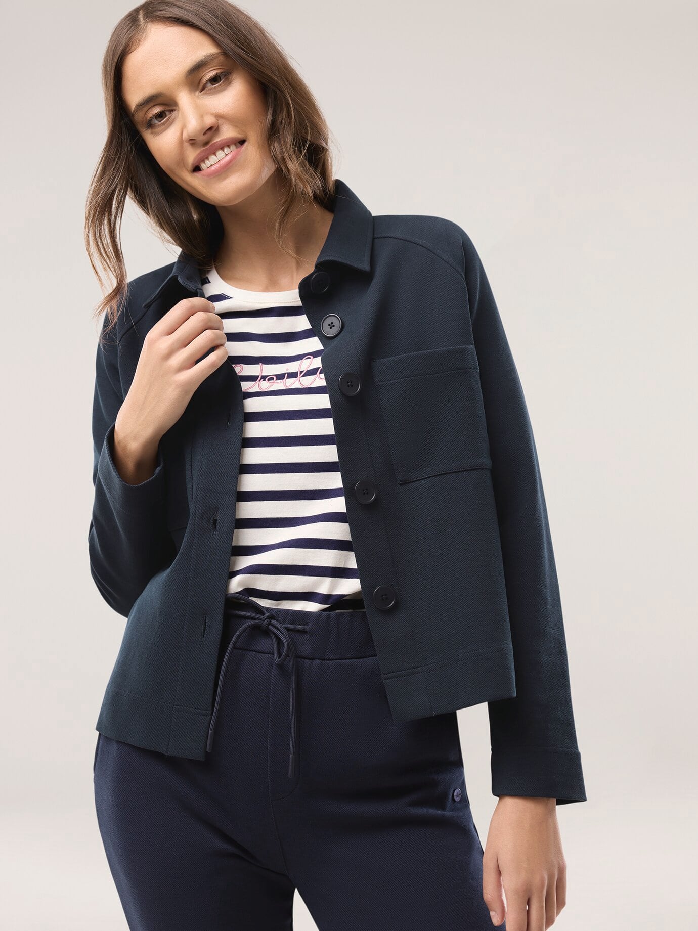 Jersey Twill Jacke, noch offen: Filter Passform#normale Größen, Farbe Blau, 48, mit Baumwolle und Lyocell praktisch Damen