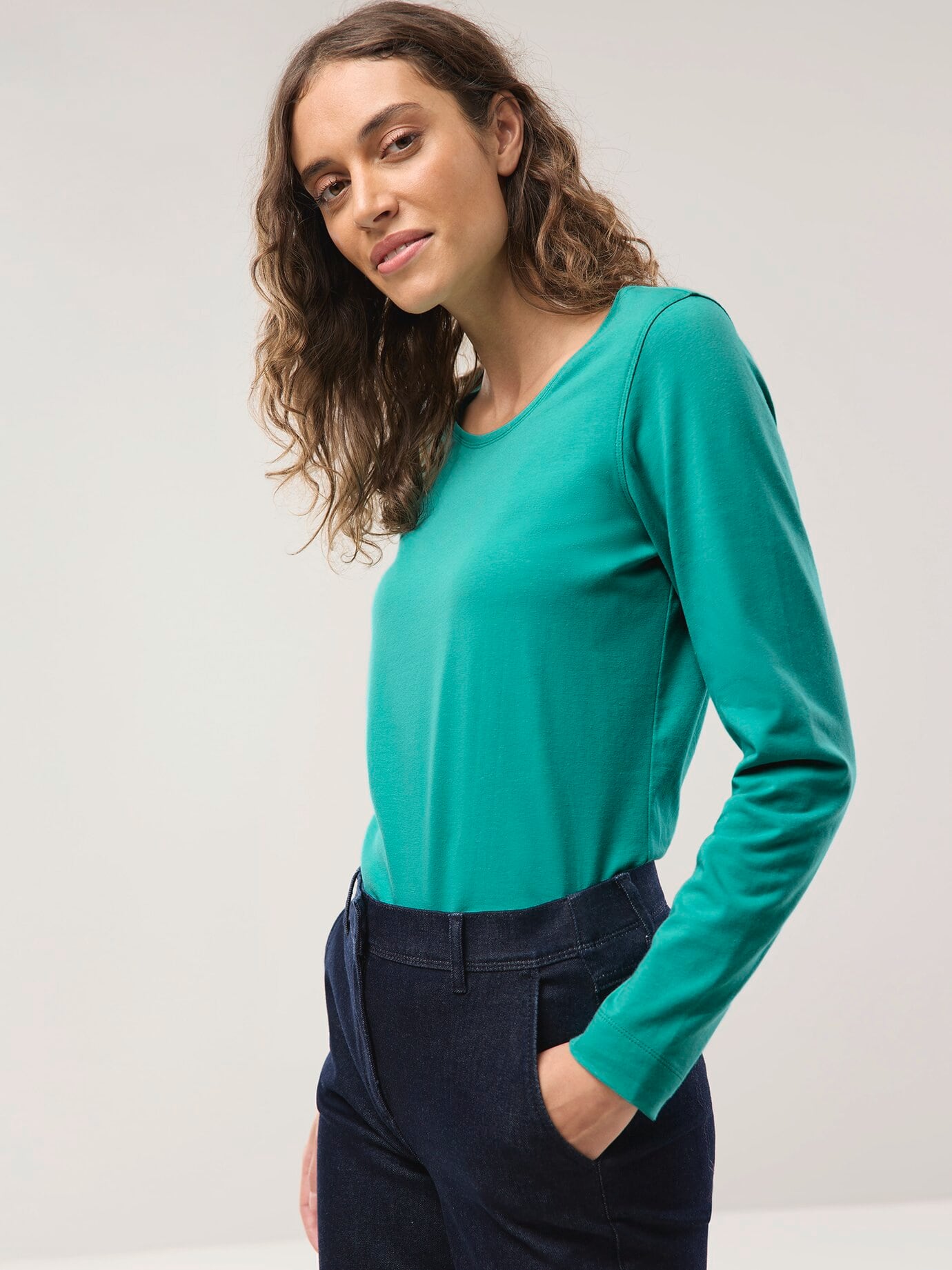 Walbusch Baumwoll-Basic-Shirt Langarm, normale Größen, Farbe Grün, 48, tolles Basic-Shirt angenehme Baumwollmischung Damen