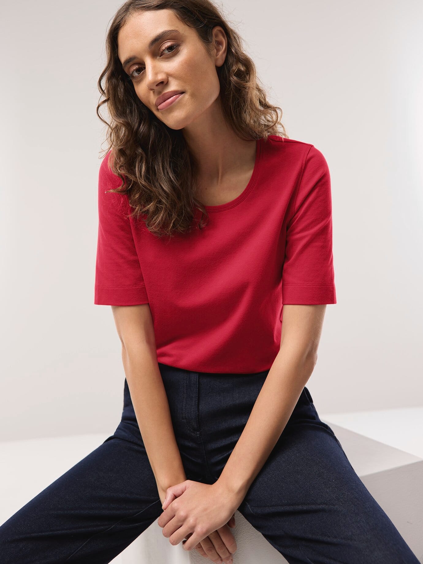 Baumwoll-Basic-Shirt Halbarm, normale Größen, Farbe Rot, 50, tolles Basic-Shirt angenehme Baumwollmischung Damen