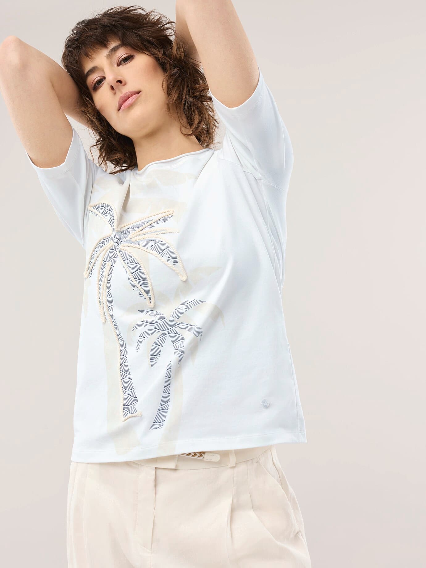 Walbusch Baumwollshirt Tropical, normale Größen, Farbe Weiß, 40, Druck mit Kordelstickerei hautfreundlich Damen 2