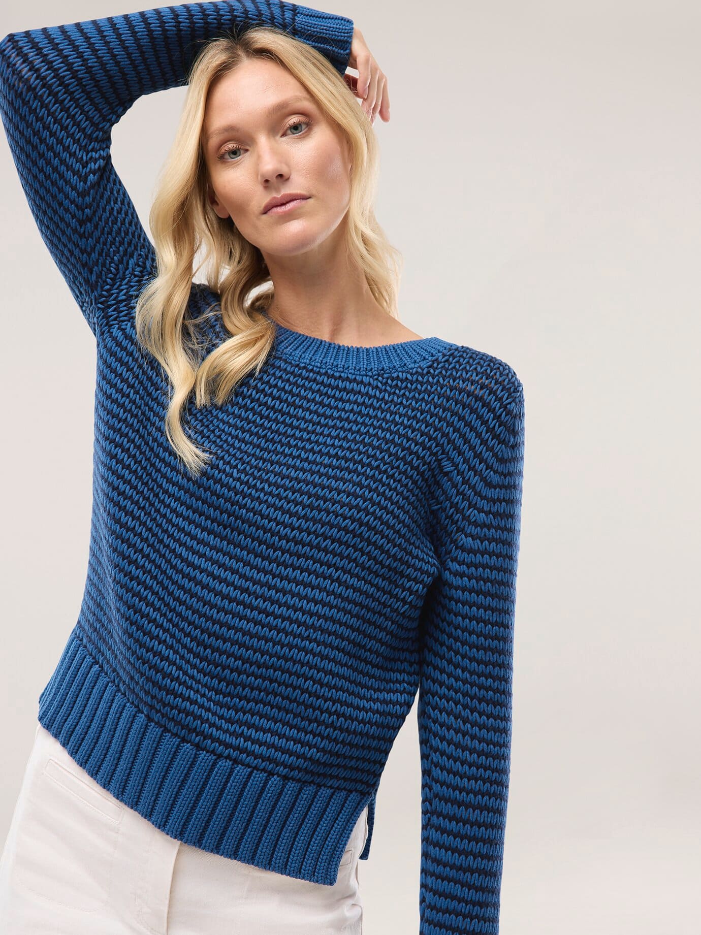 Thumbnail - Pullover mit dezentem Streifen