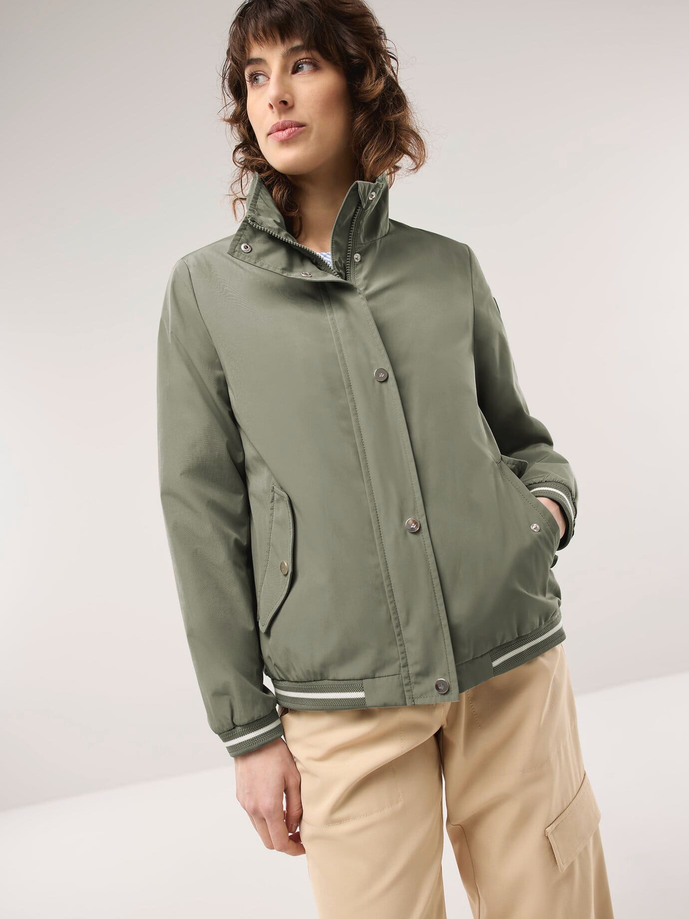 Blousonjacke Baumwollmix, normale Größen#Kurzgrößen, Farbe Grün, 22, luftiger Baumwollmix knitterfrei Damen