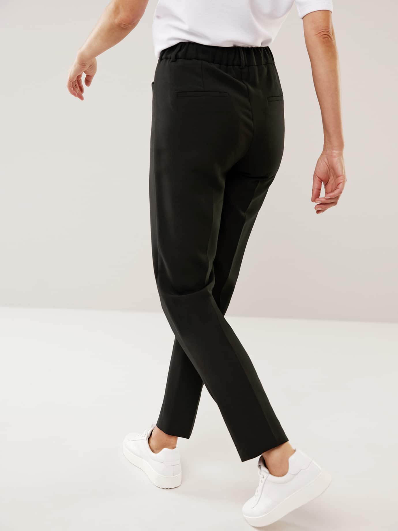 Walbusch Koffer-Schlupfhose Regular Fit Black 44 3