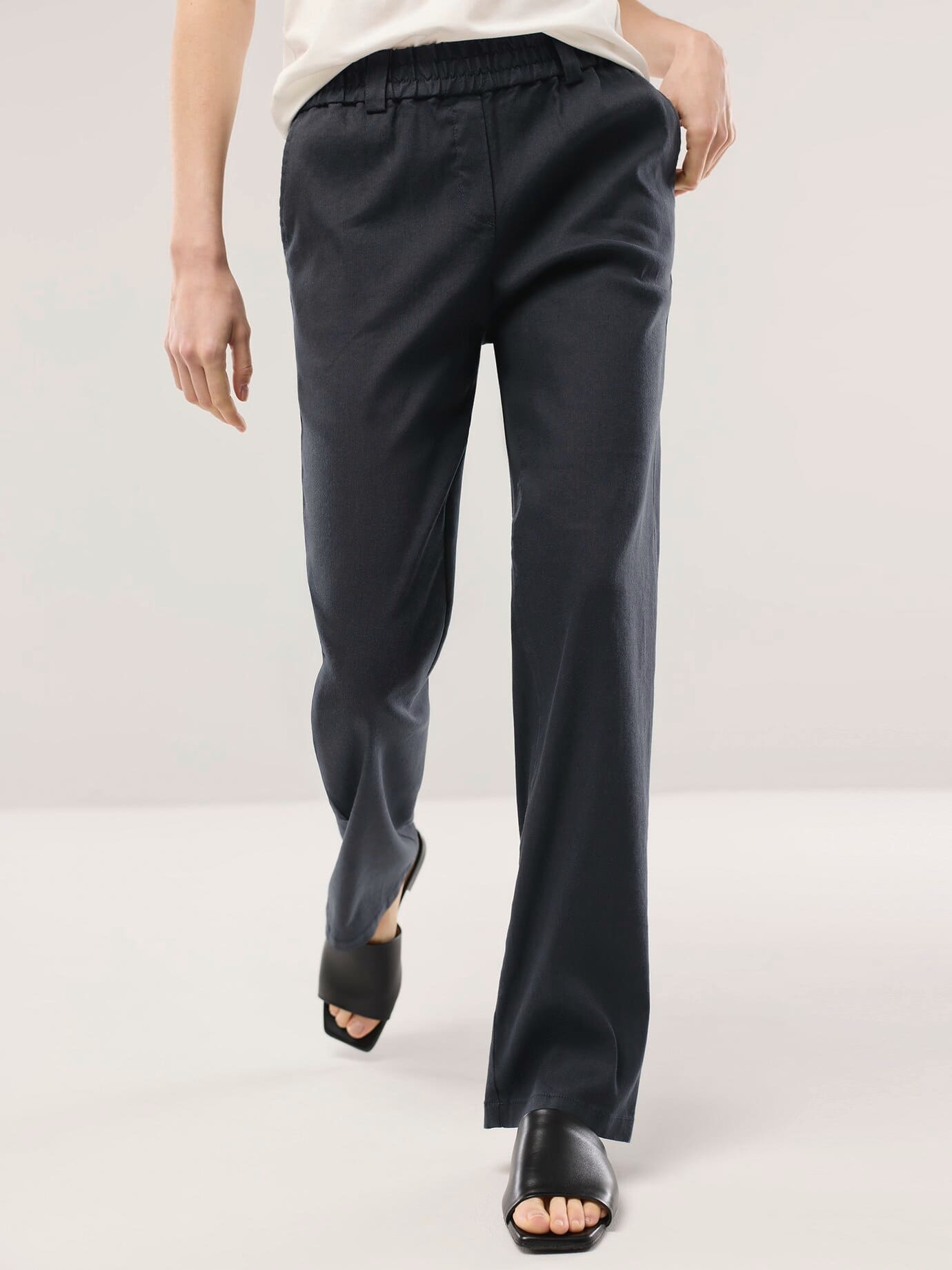 Softleinenmix-Hose Marlene, Regular Fit#normale Größen#Kurzgrößen, Farbe Schwarz, 22, weich und elastisch bequeme Schlupfform Damen