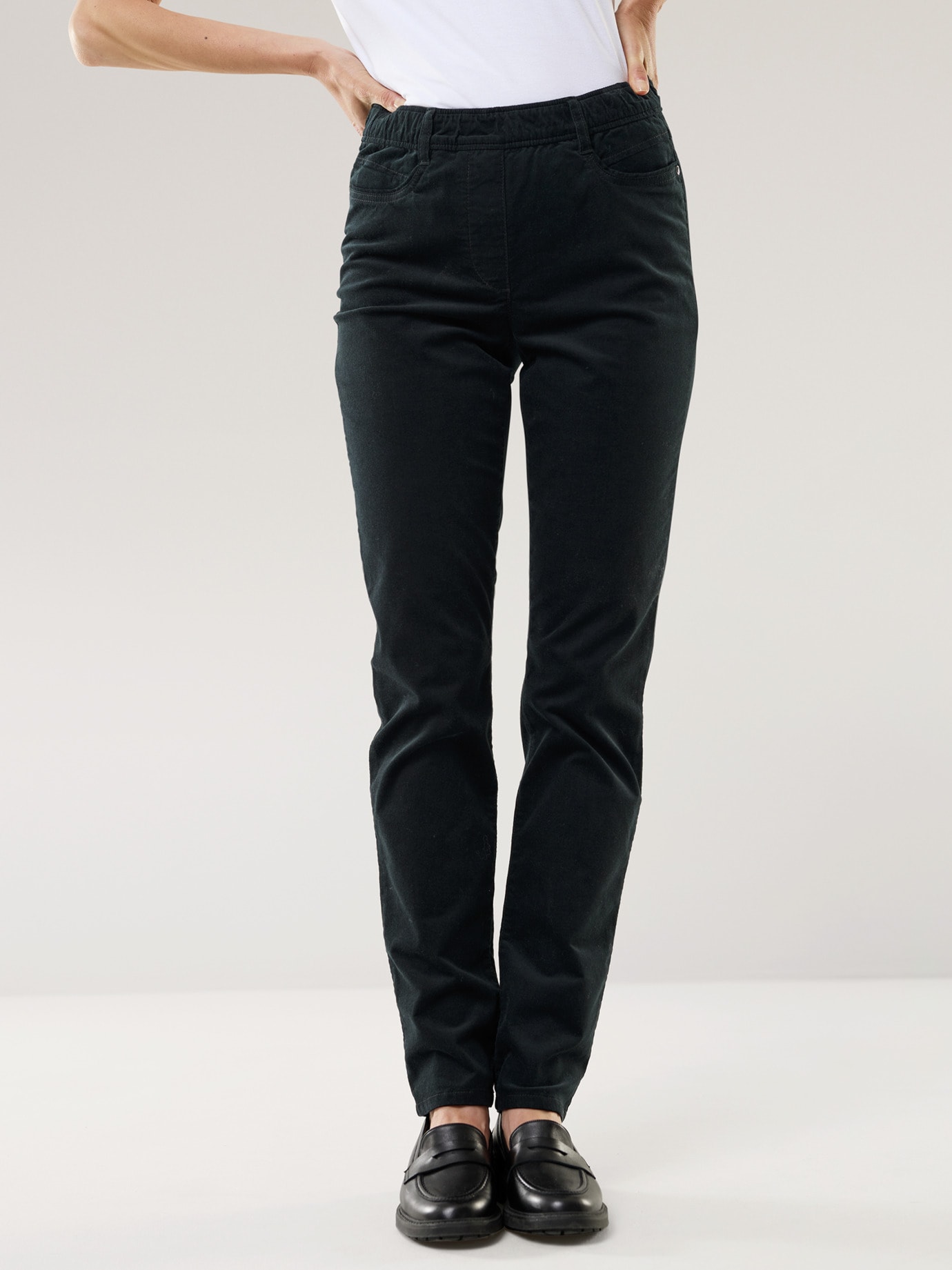 Schlupf Cordhose Schwarz