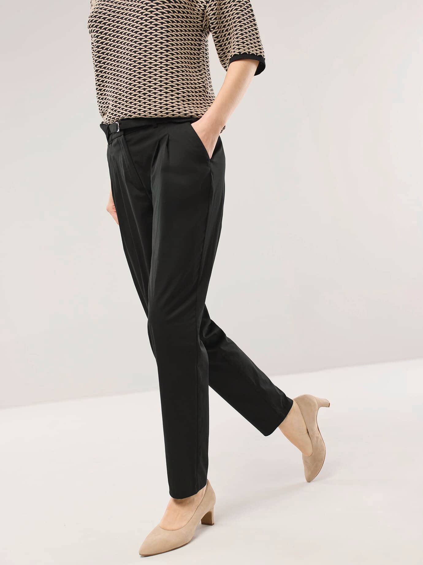 Thumbnail - Bundfaltenhose aus Baumwollmix