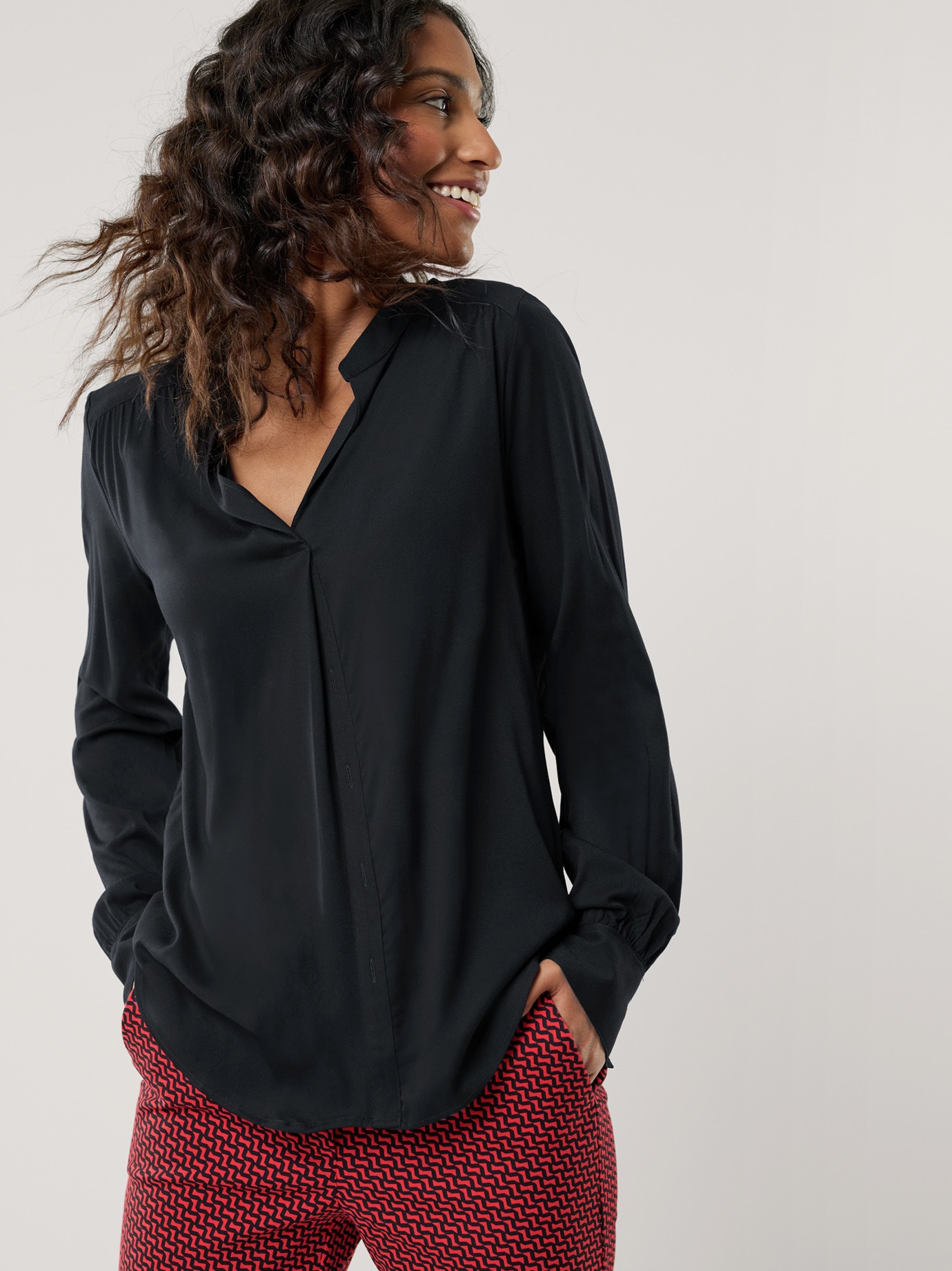 Easy Care Viskose Bluse Uni Schwarz