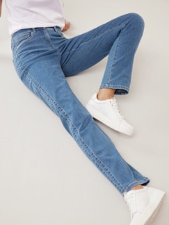 Passform-Jeans Feminine Fit Mid Blue Detail 1