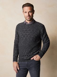 Rundhals- Pullover Geometric Rundhals- Pullover Geometric