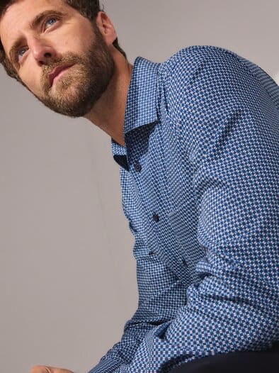 Bügelfreies Hemd mit Relax-Kragen Druck Minimal