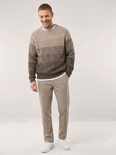 Rundhalspullover mit Farbverlauf Natur/Beige