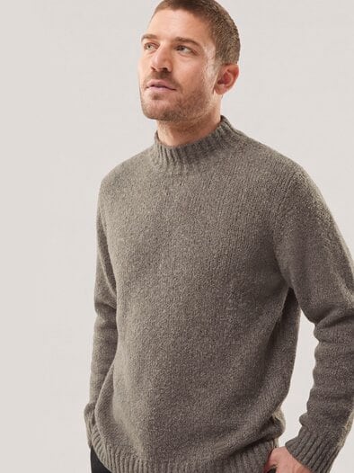 Stehkragen-Pullover in Boucle Optik Taupe