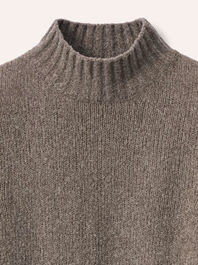 Stehkragen-Pullover in Boucle Optik Taupe