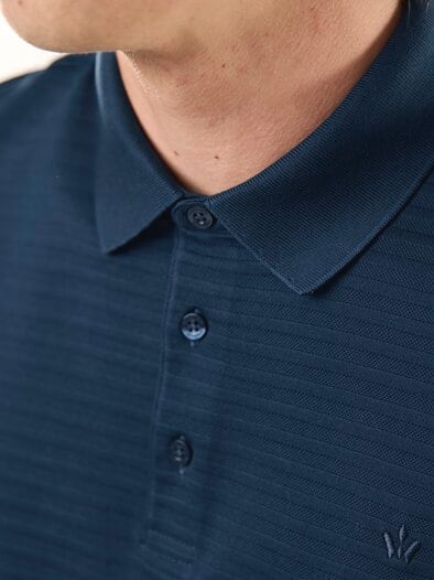 Strukturiertes Polo mit Kurzarm Marine
