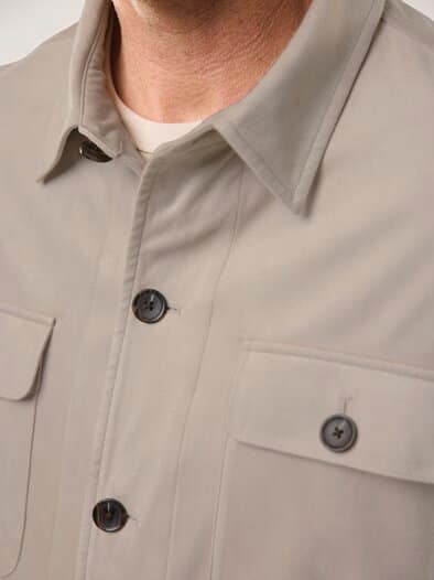 Hemdjacke aus Microvelours Beige