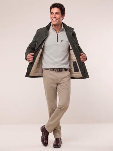 Wärmende Langjacke mit 9 Taschen Dunkelbraun