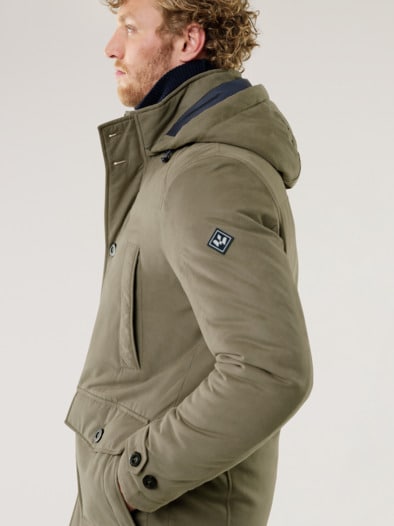 Ultraskin Leichtparka Beige