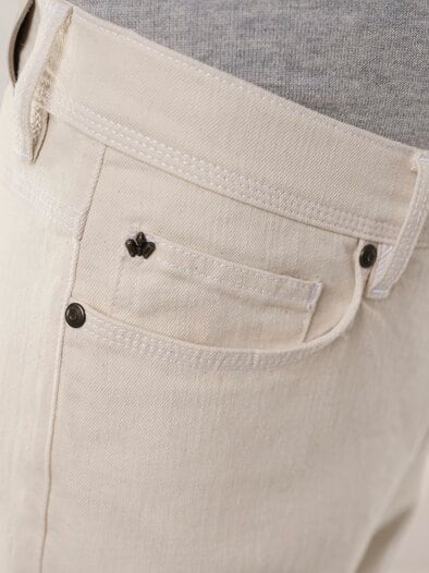 Charakter-Jeans Offwhite