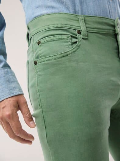 Coloured Jeans Lindgrün