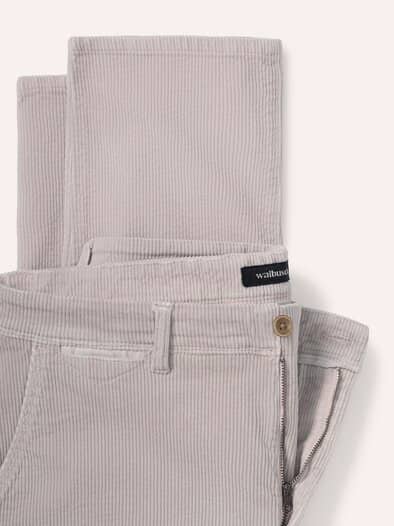 Cordhose aus weicher Baumwolle Offwhite