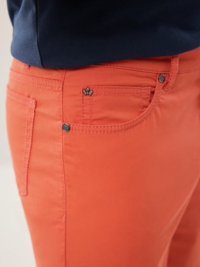 Ultraleicht Five Pocket Bermudas Koralle