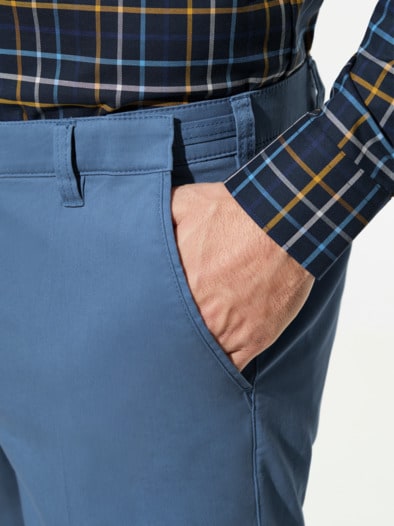 Extraglatt Dehnbund-Chino Mittelblau