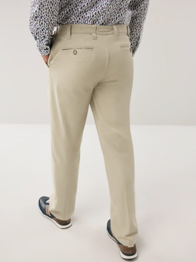 Extraglatt Dehnbund-Chino Safaribeige