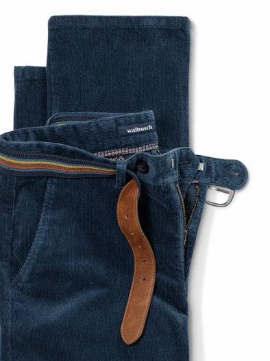 Gürtel-Cord Chino Jeansblau