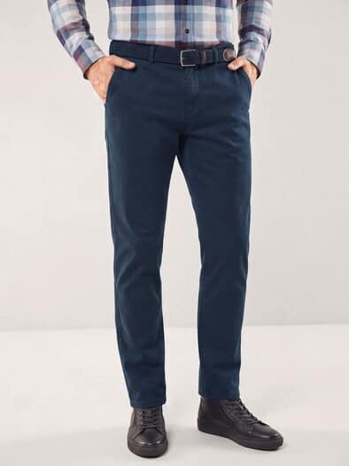 Chino inklusive Gürtel Marine