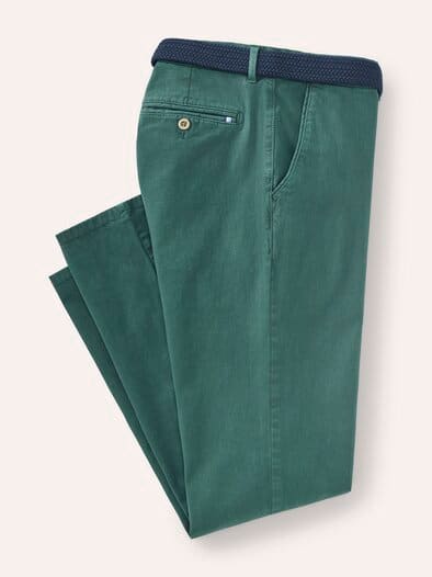 Chino inklusive Gürtel Flaschengrün