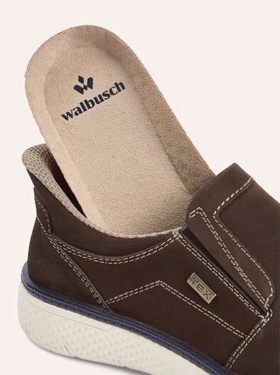 Wasserdichter Slipper mit Easy-In Braun