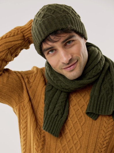 Aran-Schal Oliv