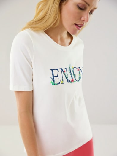 Freizeitshirt Gartenblumen Offwhite