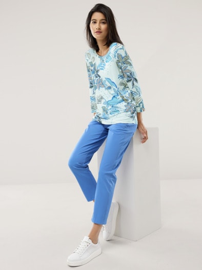 Viskoseshirt blue leaves Offwhite/Blau