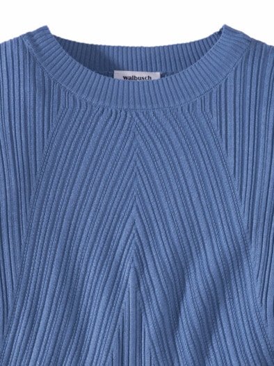Hautschmeichler-Pullover Chevron Jeansblau