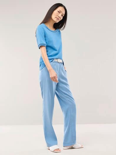 Baumwollshirt Lochstickereiband Jeansblau