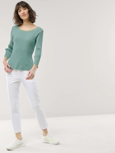 Rippshirt Spitzendetail Gletschergrün