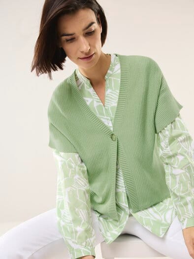 Strickweste Strukturmuster Salbei