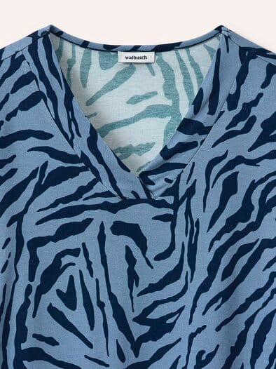Shirt aus Viskose mit Animalprint Smokey Blue