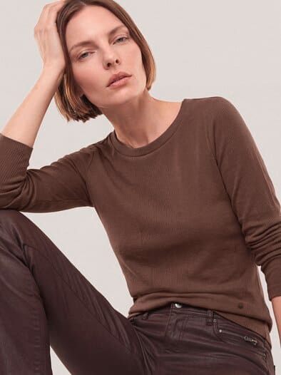 Shirt in Feinstrickoptik Kastanie