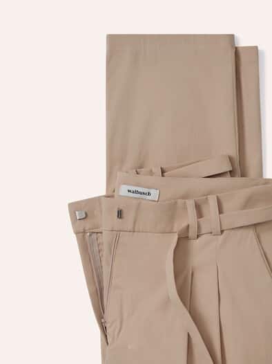 Bundfaltenhose aus Baumwollmix Sand